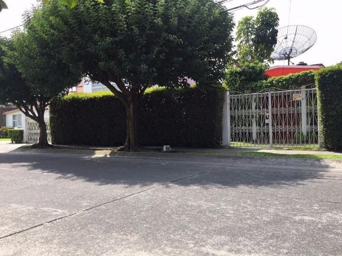 3 bedrooms House in Ciudad Lopez Mateos, Mexico No. 207675