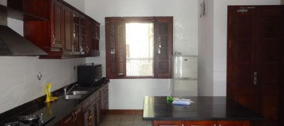 Villa de 5 dormitorios en Tay Ho, Vietnam No. 7170 16