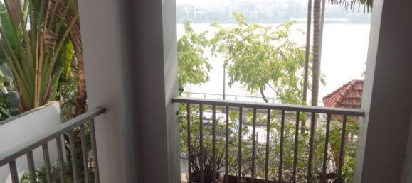 Villa de 5 dormitorios en Tay Ho, Vietnam No. 7170 21