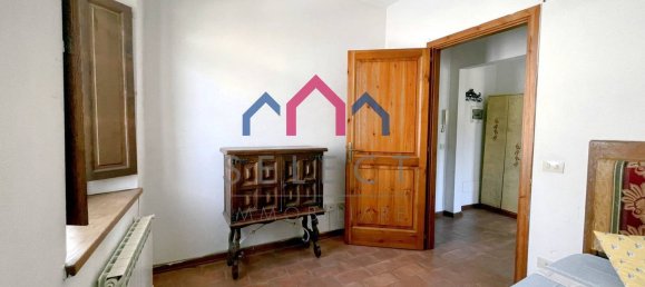 3-salle Appartement à Barga, Italy No. 189404 21