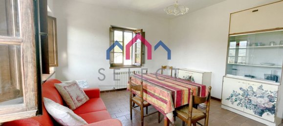 3-salle Appartement à Barga, Italy No. 189404 12