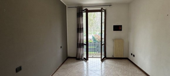 3 rooms Apartment in Robecco sul Naviglio, Italy No. 183070 26
