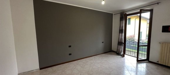 3 rooms Apartment in Robecco sul Naviglio, Italy No. 183070 46