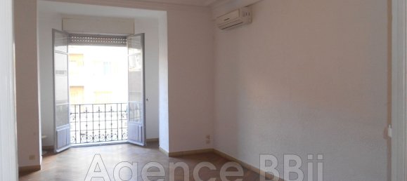 2 bedrooms Apartment in Nice, France No. 343354 6