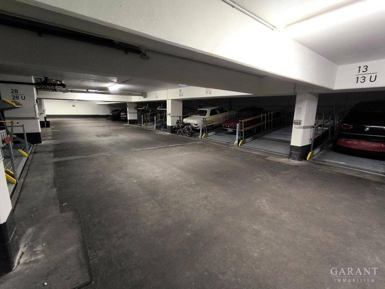  Parking in Stuttgart, Germany No. 229156