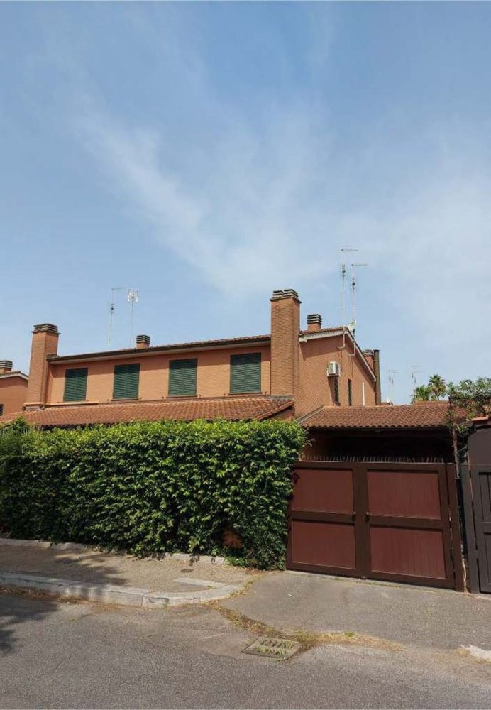 4غرفة منزل في Rome, Italy رقم 195489