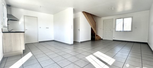 4 bedrooms House in Doubs, France No. 205951 7