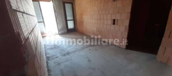 Apartamento T17 em Nizza Monferrato, Italy N.º 308795 7