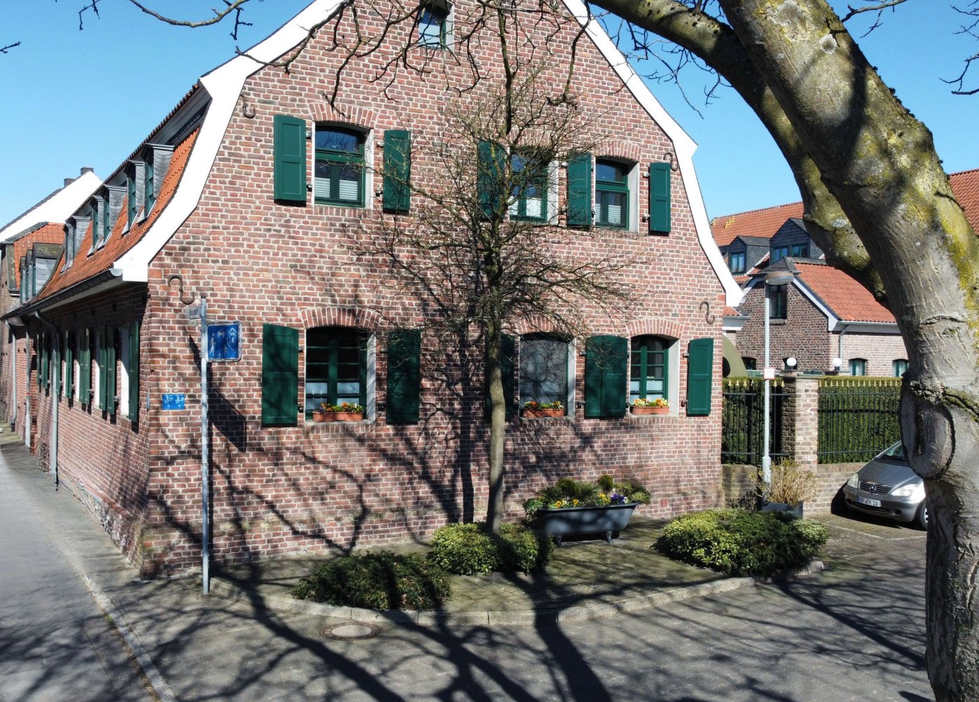 3 bedrooms Duplex in Krefeld, Germany No. 58193