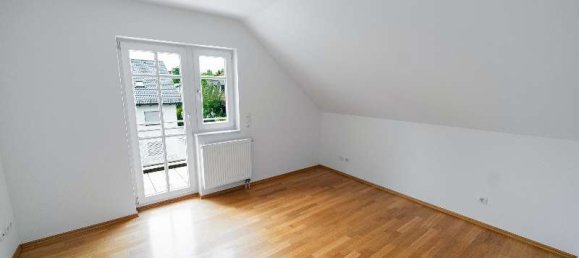 1 Schlafzimmer Doppelhaus in München, Germany, Nr. 260684 4