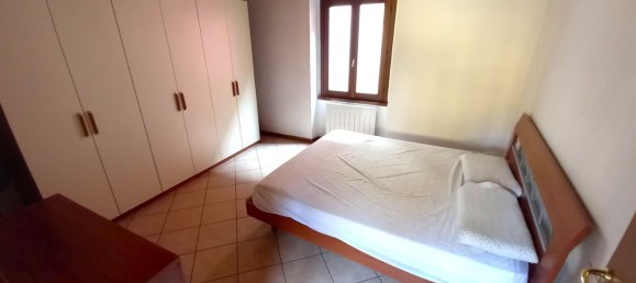 Квартира с 2 спальнями в Тревильо, Италия № 370108 18