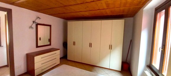 Квартира с 2 спальнями в Тревильо, Италия № 370108 21