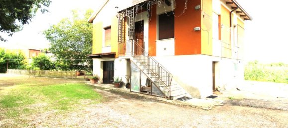 2 bedrooms House in Cesena, Italy No. 316249 4