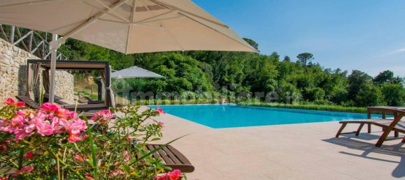 Villa de 7 dormitorios en Palaia, Italy No. 56861 9