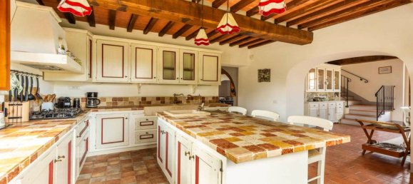 Villa de 7 dormitorios en Palaia, Italy No. 56861 23