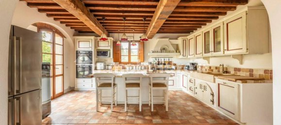 Villa de 7 dormitorios en Palaia, Italy No. 56861 22