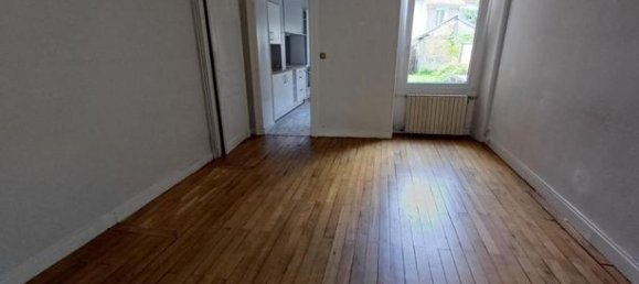 5 bedrooms Villa in Le Mans, France No. 315205 2