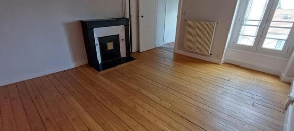 5 bedrooms Villa in Le Mans, France No. 315205 8