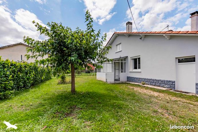 3 غرف نوم منزل في Les Billaux, France رقم 278419