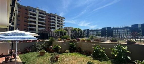 Apartamento de 2 dormitorios en Fiumicino, Italy No. 359154 6