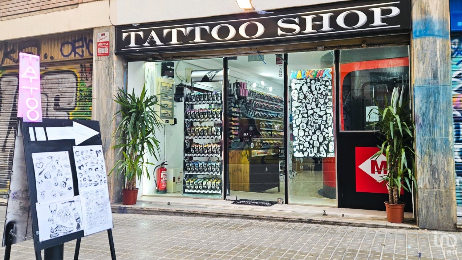 Imóvel comercial em Ciutat Vella, Spain 78 m² N.º 68913