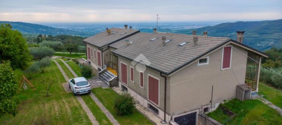 20غرفة فيلا في Verona, Italy رقم 142083 15