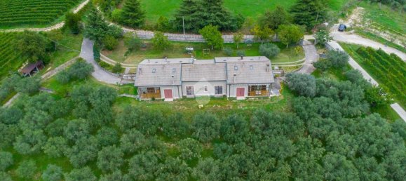 20غرفة فيلا في Verona, Italy رقم 142083 19