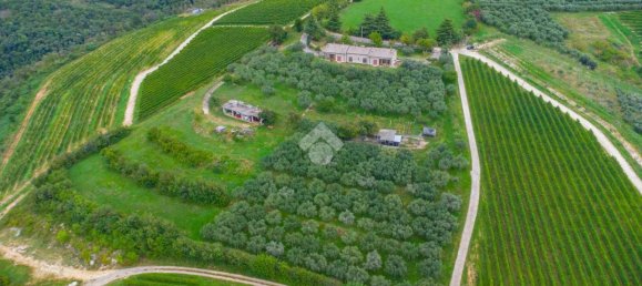 20غرفة فيلا في Verona, Italy رقم 142083 21