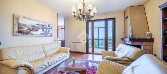 20غرفة فيلا في Verona, Italy رقم 142083 27