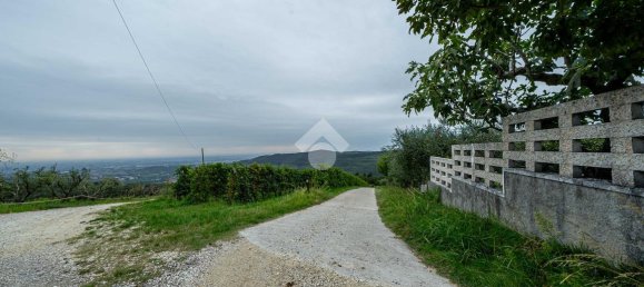 20غرفة فيلا في Verona, Italy رقم 142083 9