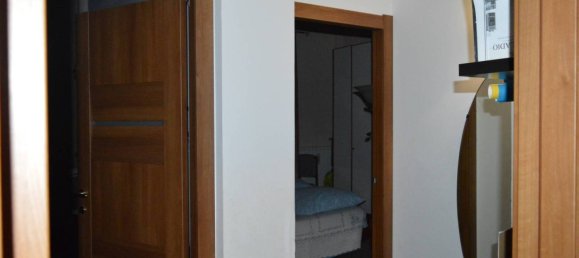 Apartamento de 3 dormitorios en Cengio, Italy No. 172265 7