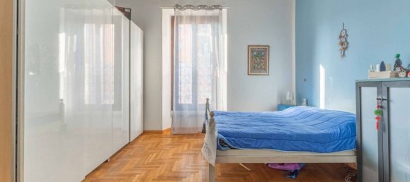 1 bedroom Apartment in Milan, Italy No. 273242 9
