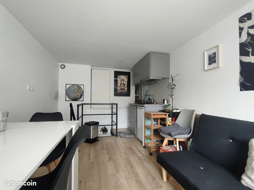 1 bedroom Apartment in Villeurbanne, France No. 286354