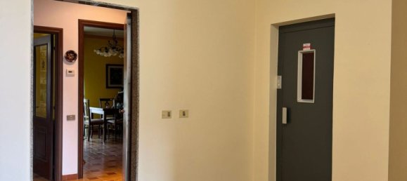 5 bedrooms Apartment in Guglionesi, Italy No. 310770 11