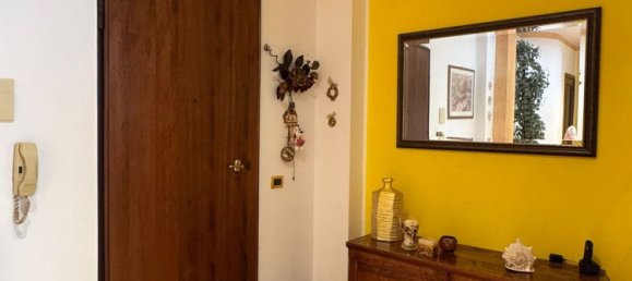 5 bedrooms Apartment in Guglionesi, Italy No. 310770 22