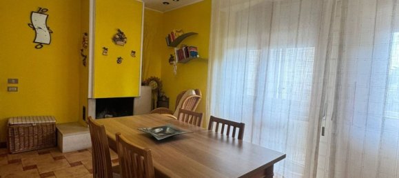 5 bedrooms Apartment in Guglionesi, Italy No. 310770 15