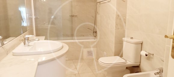 Квартира с 4 спальнями в Кашкайш, Португалия № 87792 21