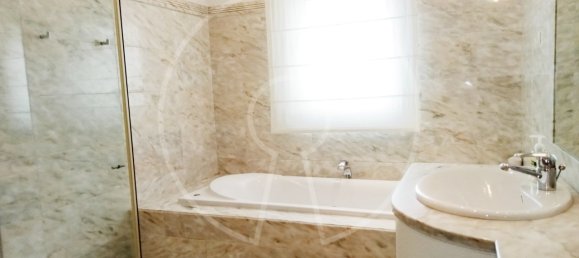 Квартира с 4 спальнями в Кашкайш, Португалия № 87792 17