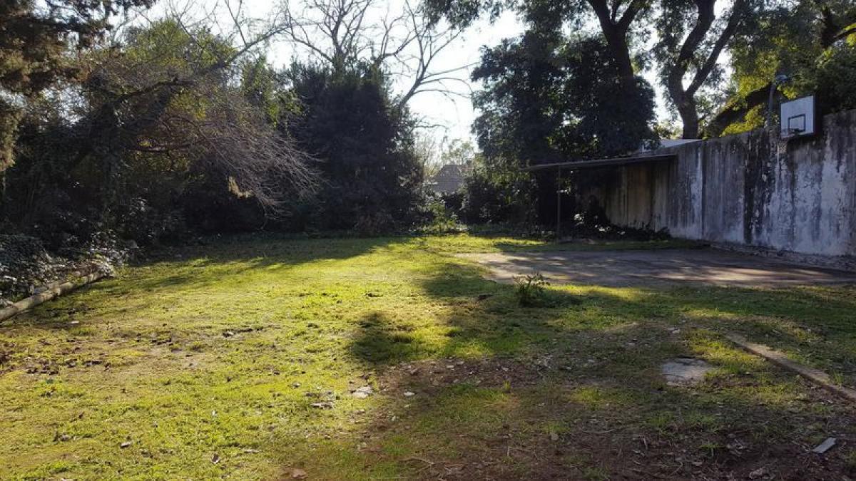  Land in San Isidro, Argentina No. 48189