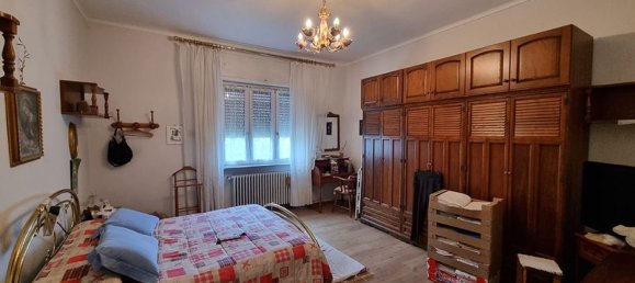 5-Zimmer Villa in Palazzolo Vercellese, Italy, Nr. 153111 12