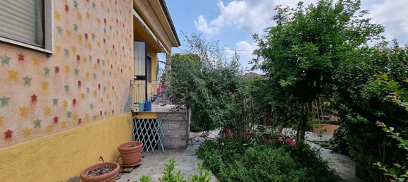 5-Zimmer Villa in Palazzolo Vercellese, Italy, Nr. 153111 3
