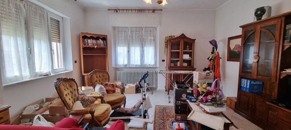 5-Zimmer Villa in Palazzolo Vercellese, Italy, Nr. 153111 9