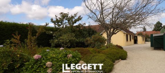 3 bedrooms House in La Ferte Mace, France No. 358260 3