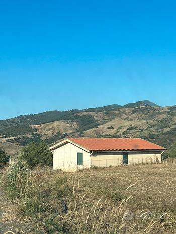 94m² Land in Collesano, Italy No. 272114