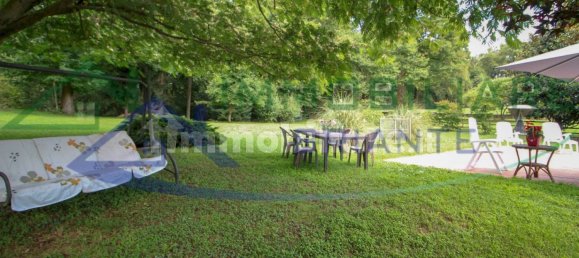 2 bedrooms House in Somma Lombardo, Italy No. 293509 6