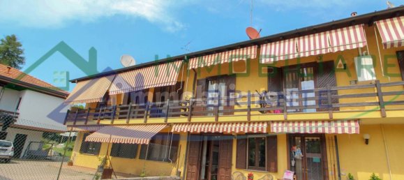 2 bedrooms House in Somma Lombardo, Italy No. 293509 11