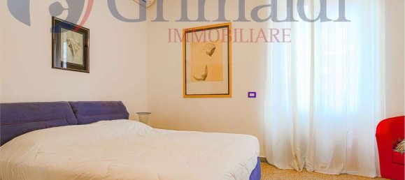 3 rooms Apartment in Rome, Italy No. 228272 18