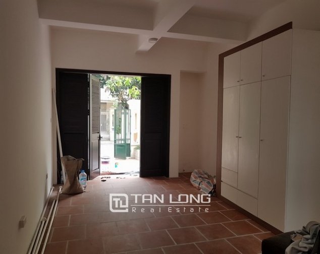 4 bedrooms Villa in Tay Ho, Vietnam No. 1912