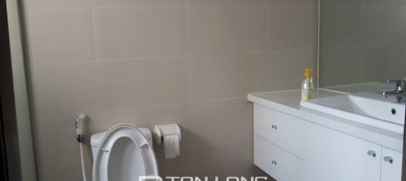 4 bedrooms Villa in Tay Ho, Vietnam No. 1912 18