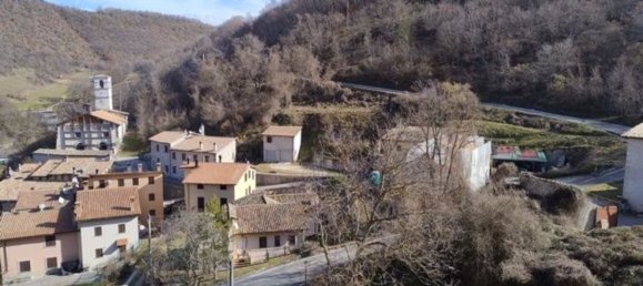 5 rooms Apartment in Preci, Italy No. 69816 20